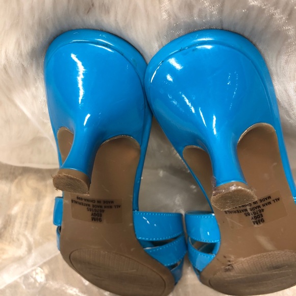 Impo azure blue patent leather sandal - Picture 6 of 8